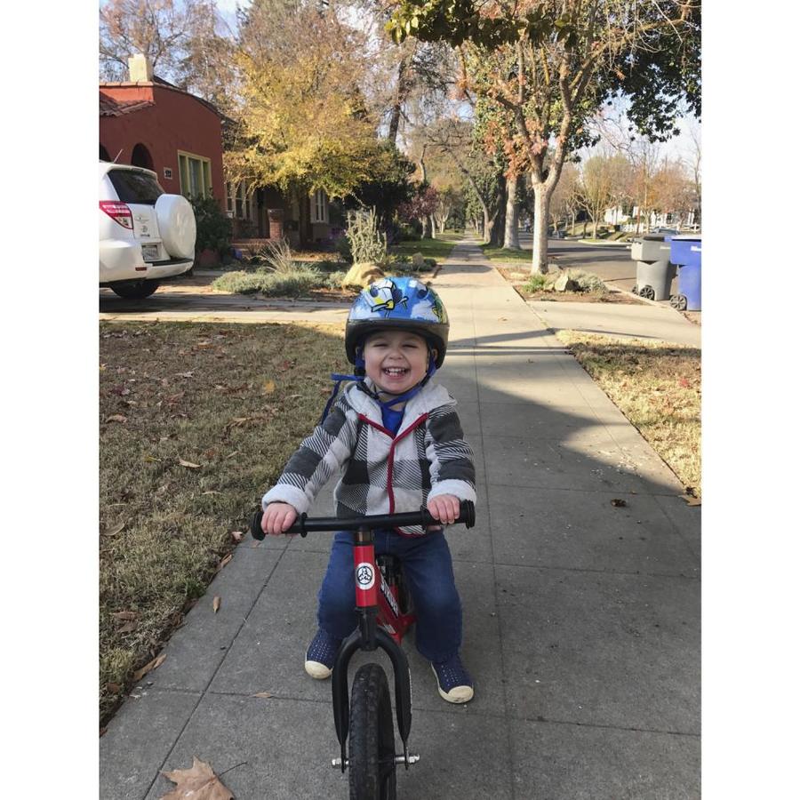 Strider Ages 18 Months to 3 Years 12 Classic Balance Bike