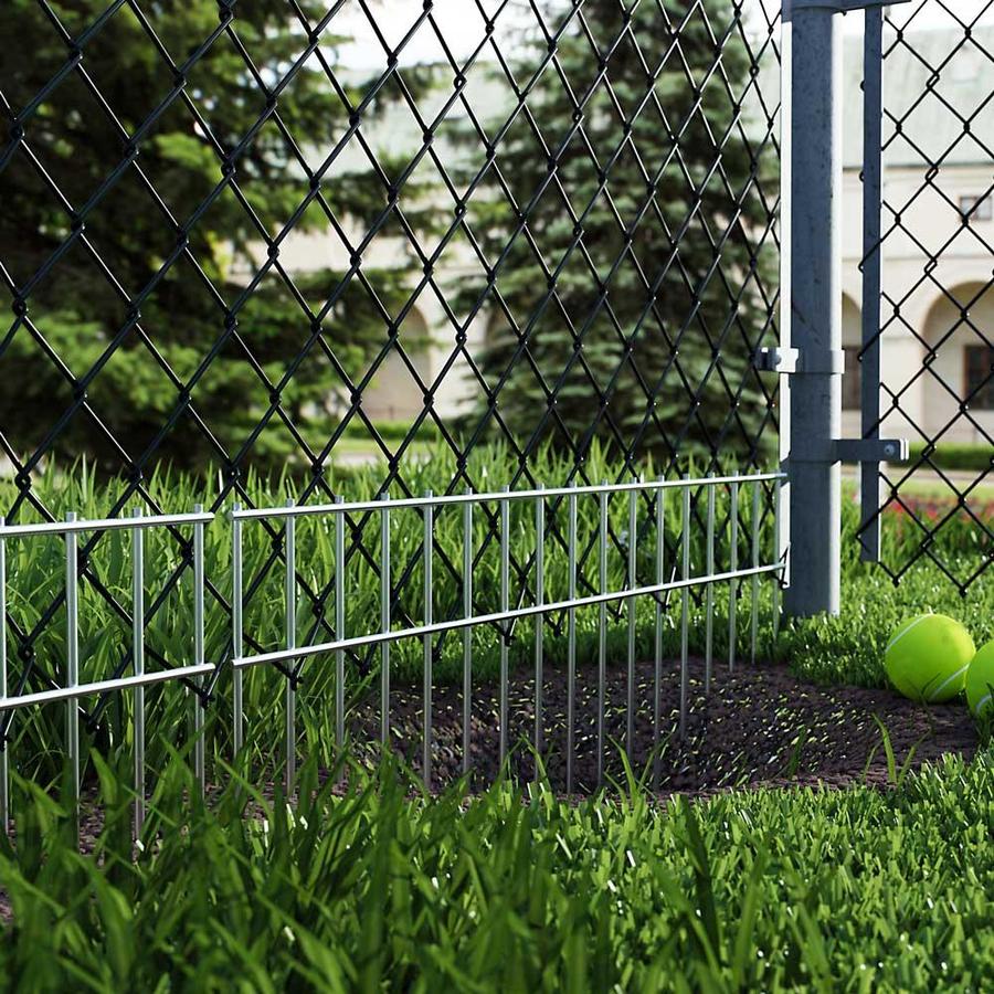 chicken wire to stop dog digging