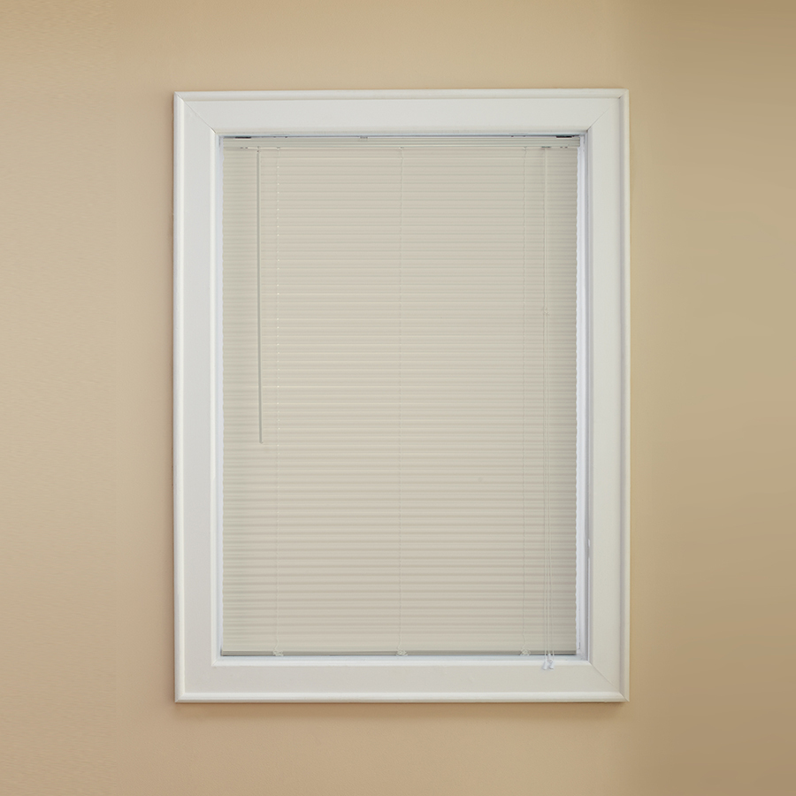 Levolor 58 in W x 64 in L Alabaster Vinyl 1 in Slat Room Darkening Mini Blinds