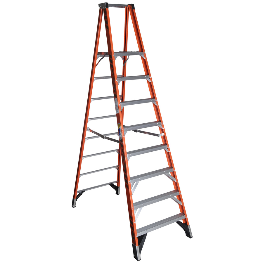 Werner 8 ft Fiberglass 375 lb Type IAA Platform Ladder