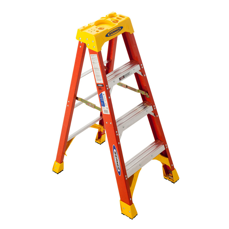 Werner 4 ft Fiberglass 300 lb Type IA Step Ladder