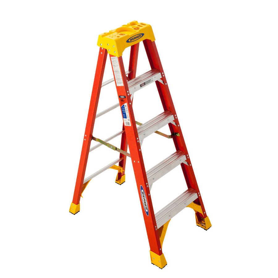 Shop Werner 5 ft Fiberglass Step Ladder at Lowes