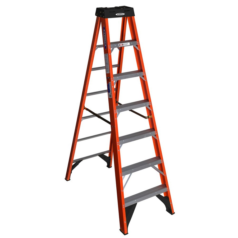 Werner 7 ft Fiberglass 300 lb Type IA Step Ladder