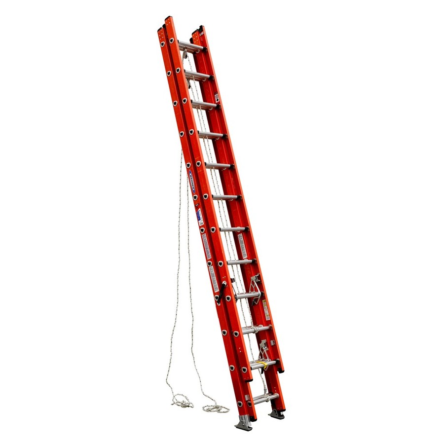 Werner 32 ft Fiberglass 300 lb Type IA Extension Ladder